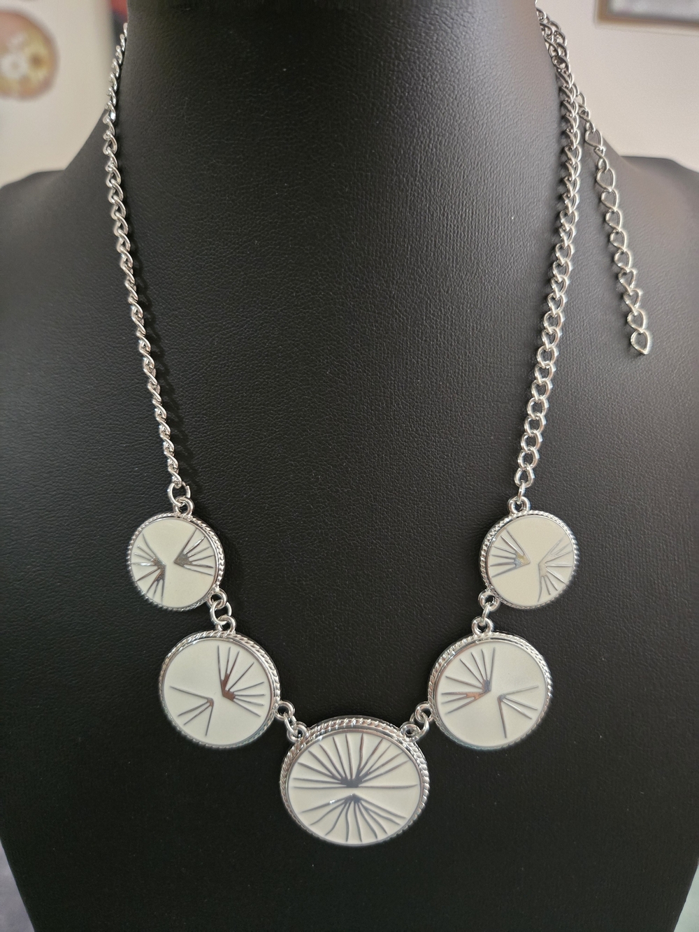 Silver-Tone White Geometric Disc Necklace by